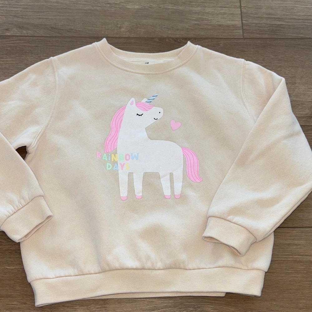 H&M Cream Unicorn Kids Sweatshirt size 6/7